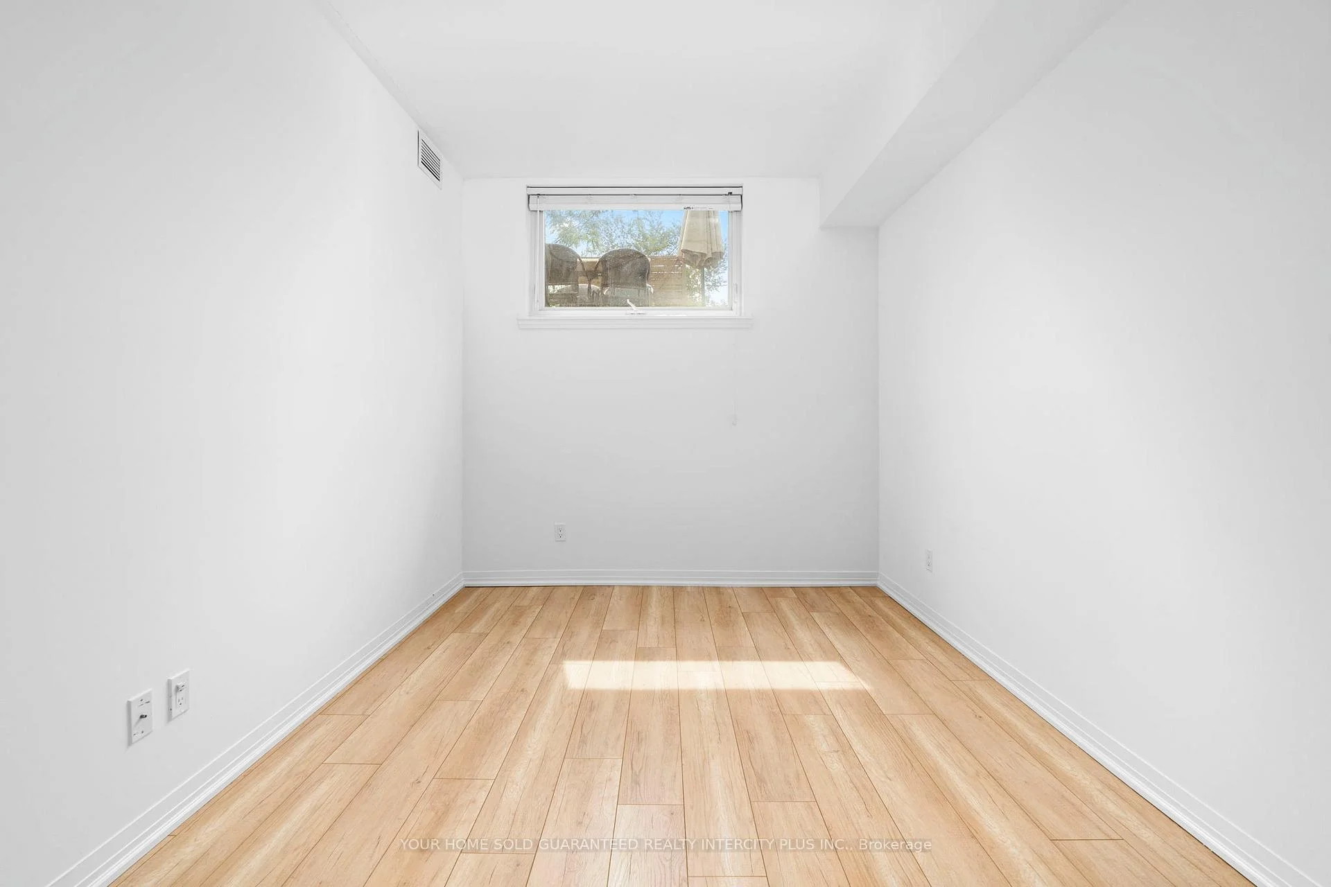 Photo 35 of Unit 21, 650 Atwater Avenue, Mississauga, Mineola — HOMEH