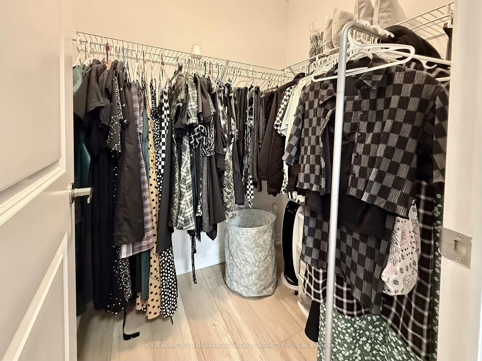 Photo 47 of Unit 21, 650 Atwater Avenue, Mississauga, Mineola — HOMEH
