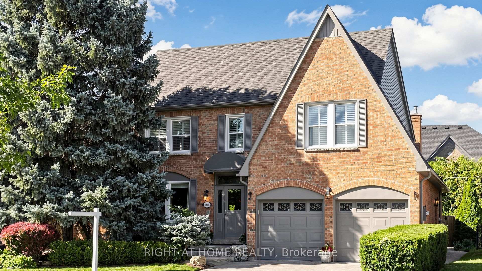 Photo 1 of 103 Peevers Crescent, Newmarket, Glenway Estates — HOMEH