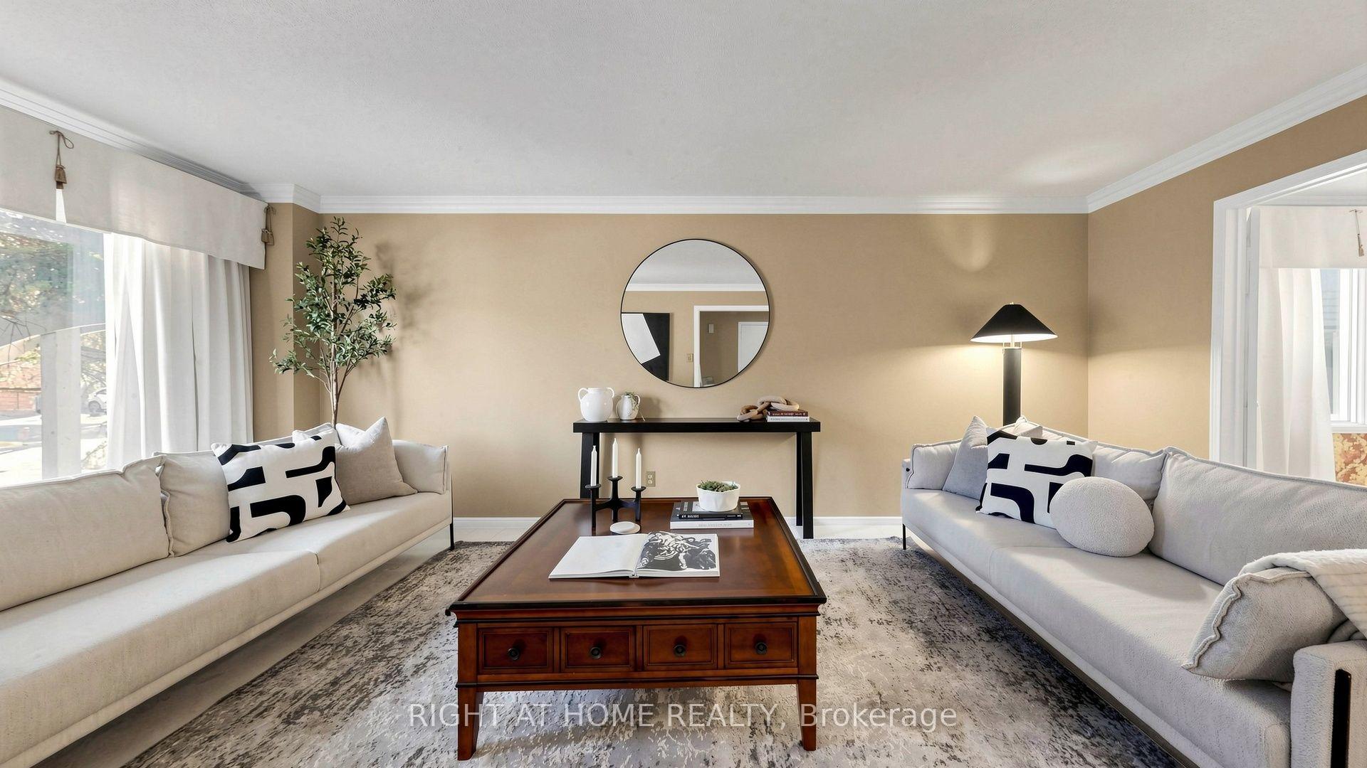 Photo 6 of 103 Peevers Crescent, Newmarket, Glenway Estates — HOMEH