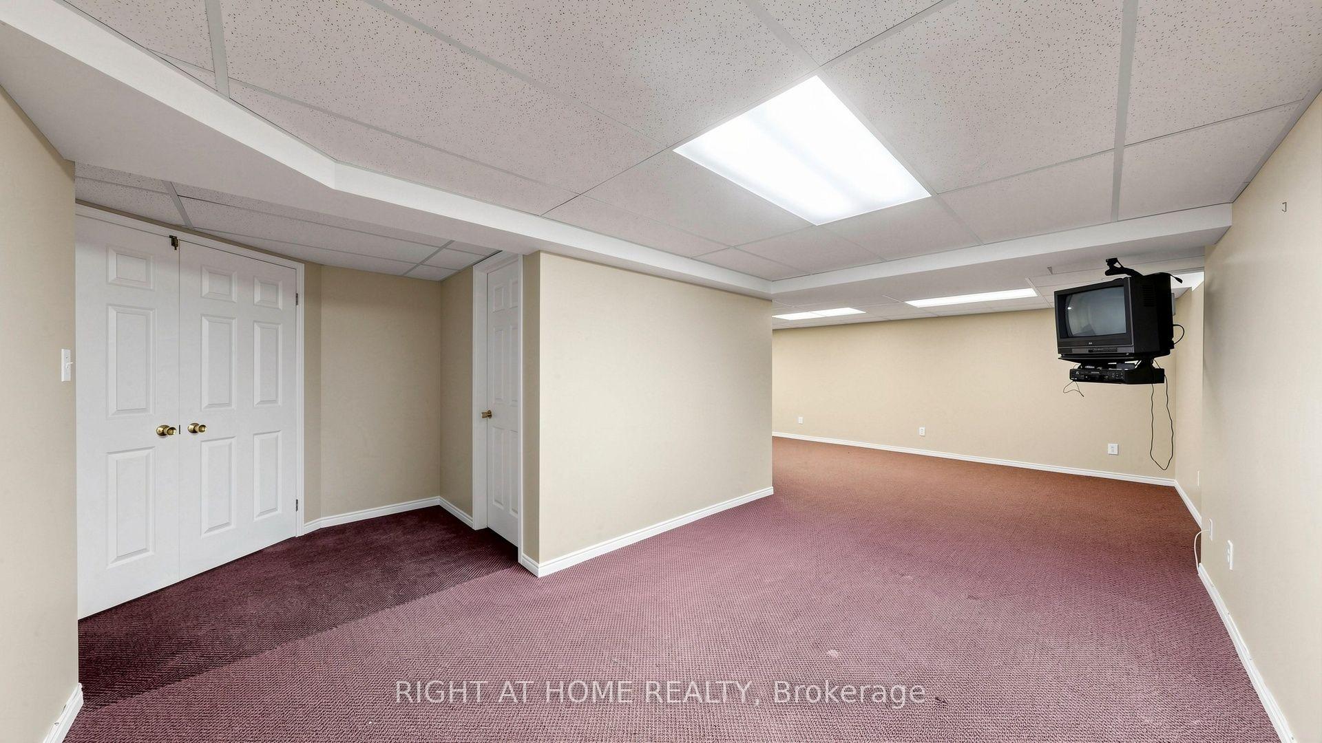 Photo 28 of 103 Peevers Crescent, Newmarket, Glenway Estates — HOMEH