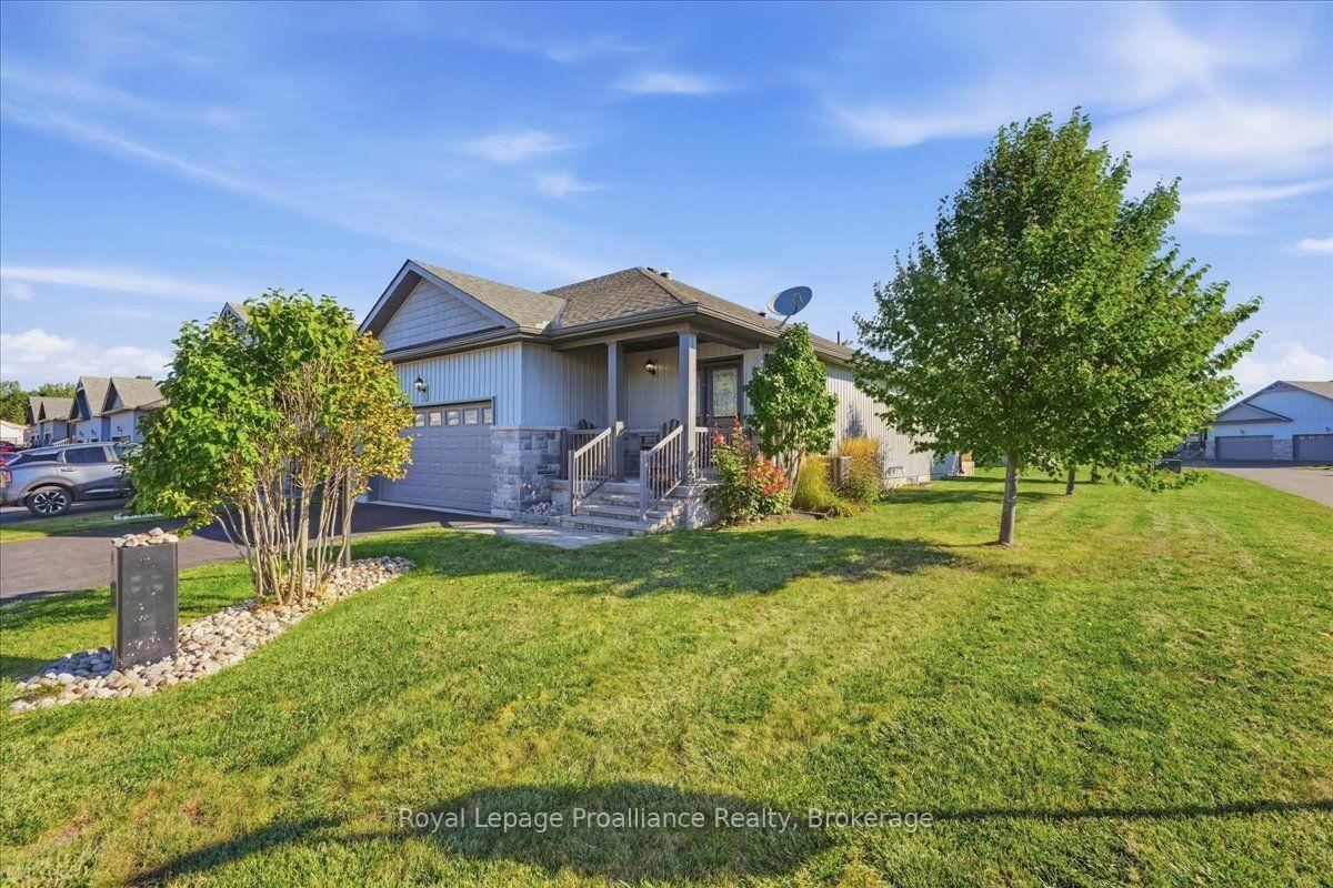 Photo of 73 Dorchester Drive