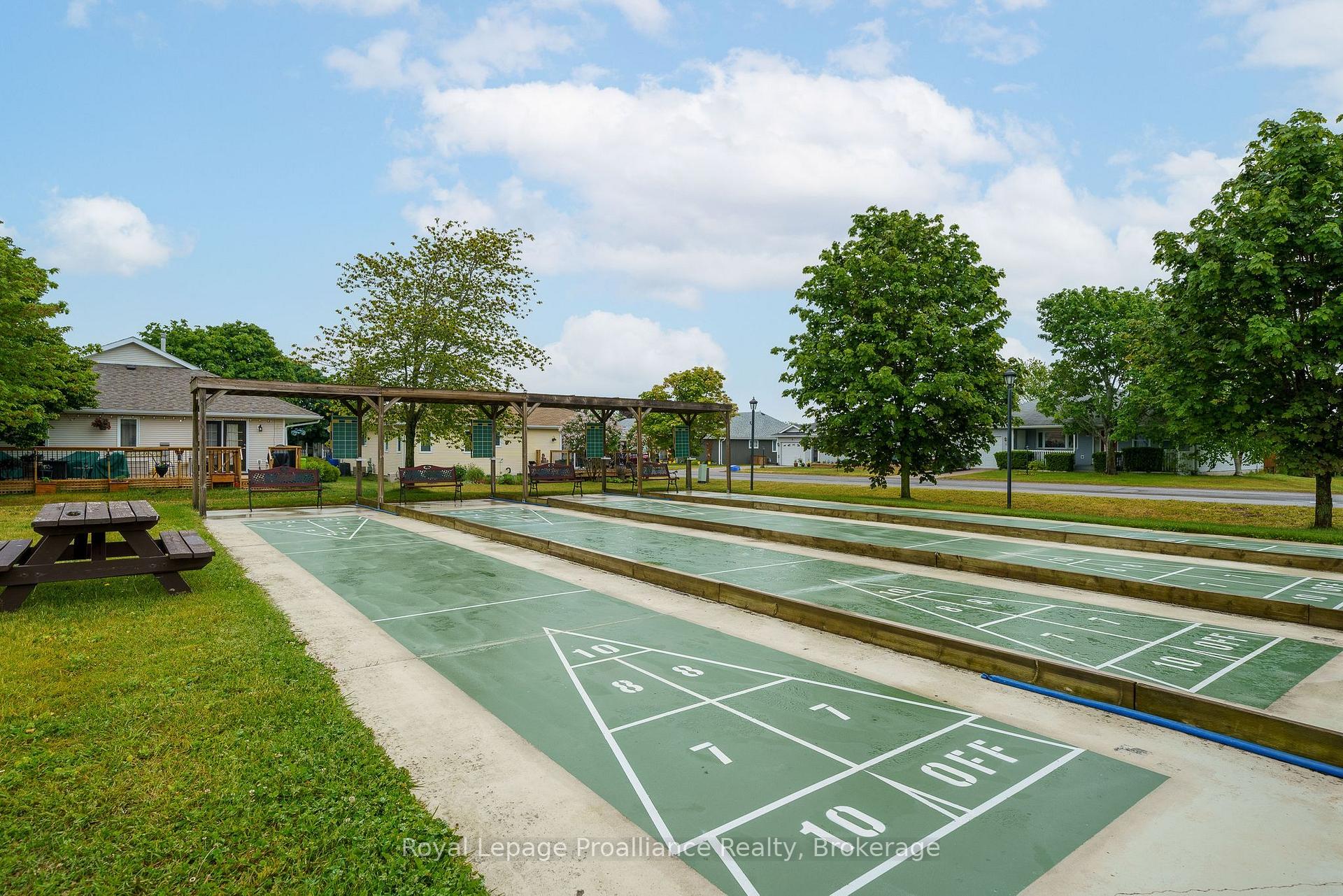 Photo 45 of 73 Dorchester Drive, Prince Edward County, Wellington Ward — HOMEH