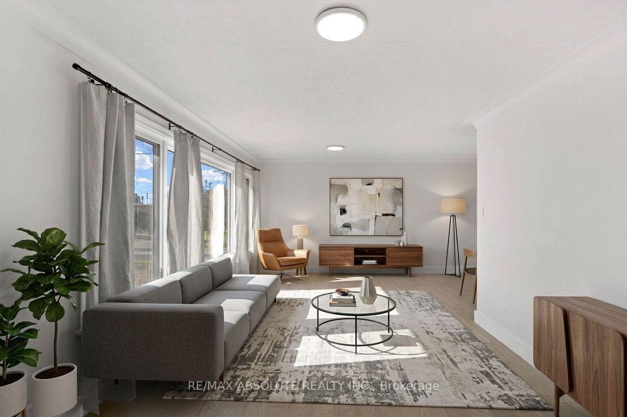 Photo 5 of 9 Epworth Avenue, Ottawa, Meadowlands/St. Claire Gardens — HOMEH