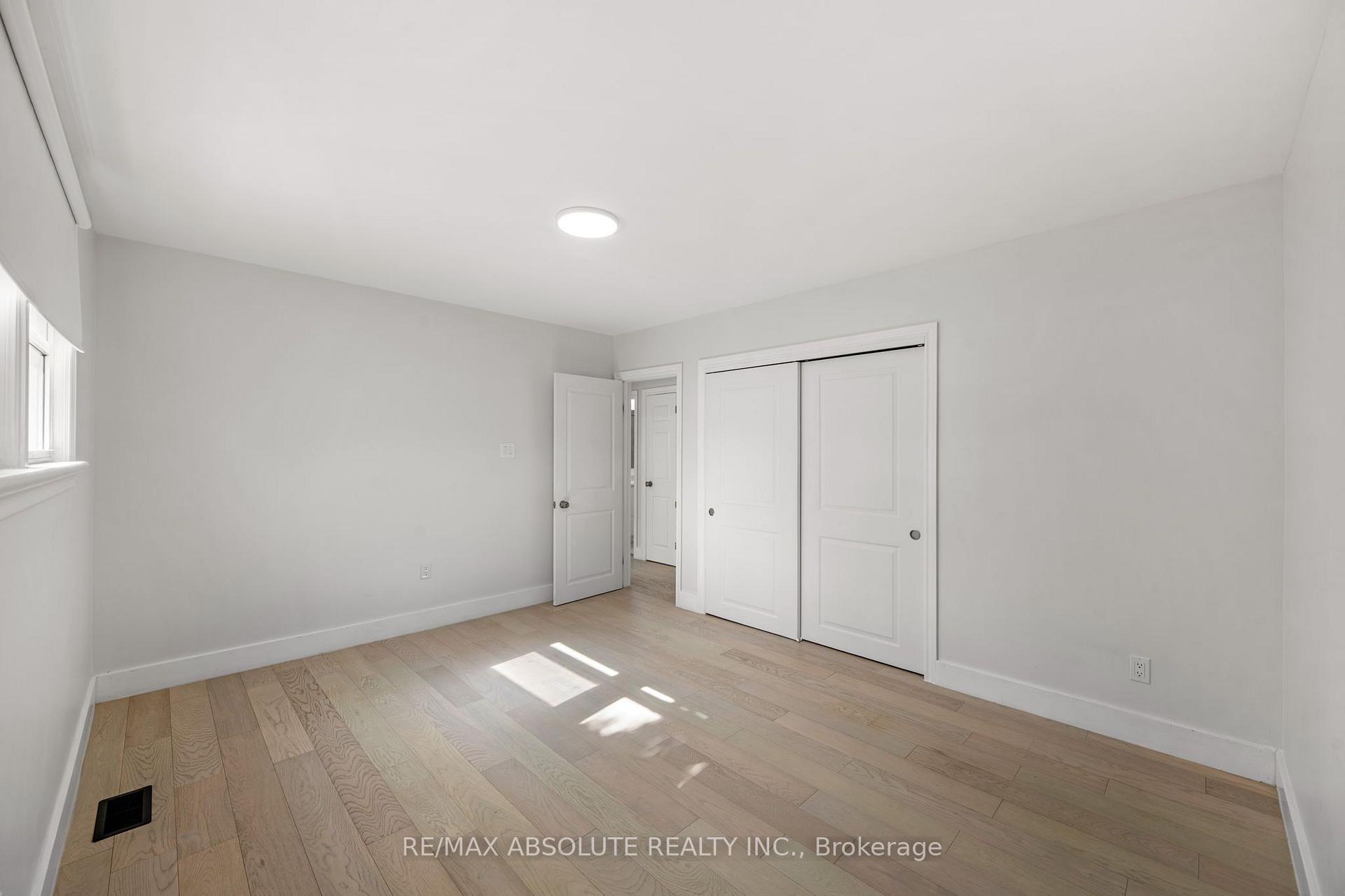 Photo 19 of 9 Epworth Avenue, Ottawa, Meadowlands/St. Claire Gardens — HOMEH