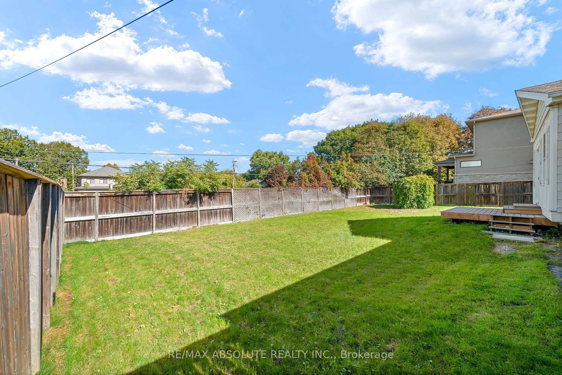 Photo 32 of 9 Epworth Avenue, Ottawa, Meadowlands/St. Claire Gardens — HOMEH