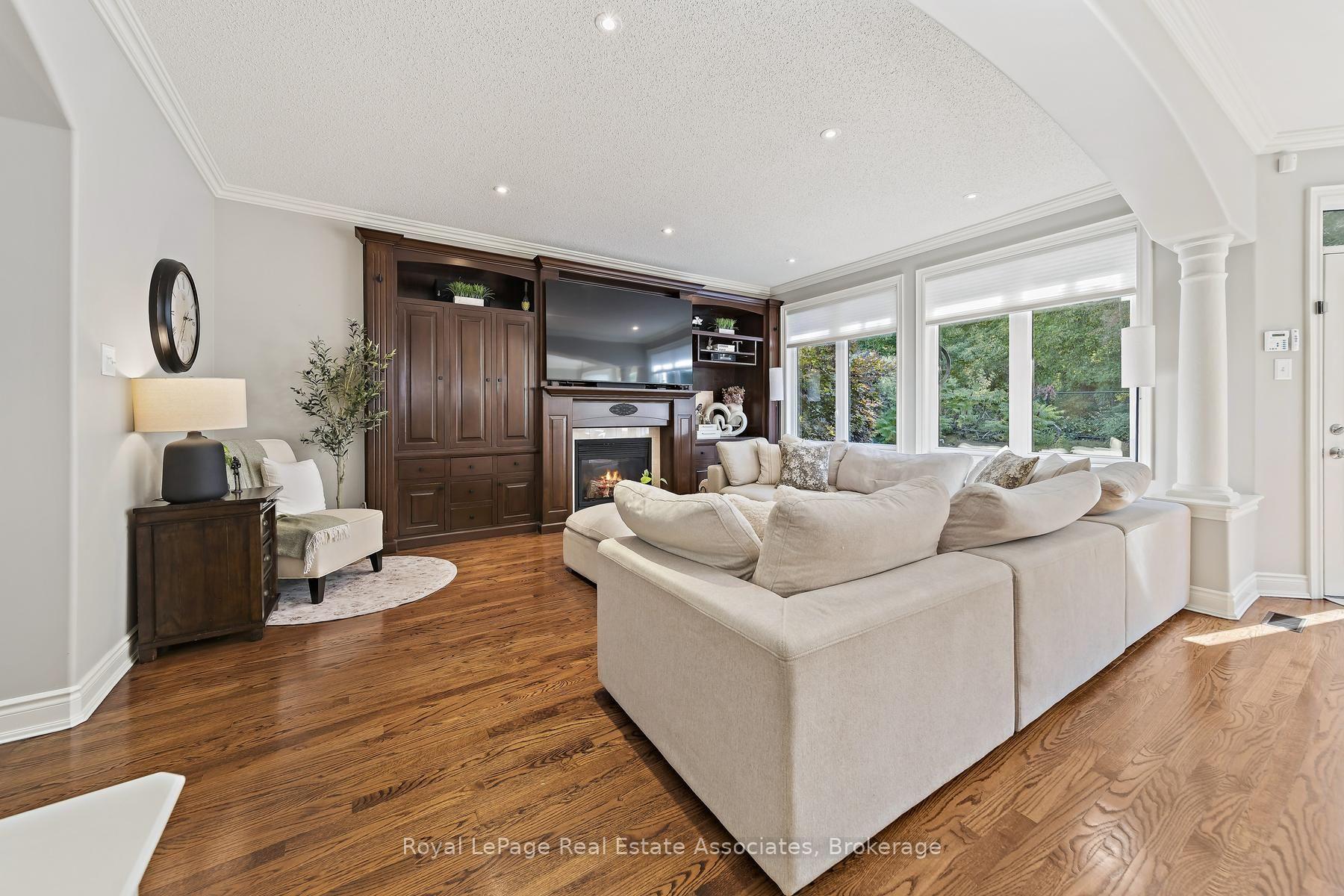 Photo 14 of 50 Arborglen Drive, Halton Hills, Georgetown — HOMEH