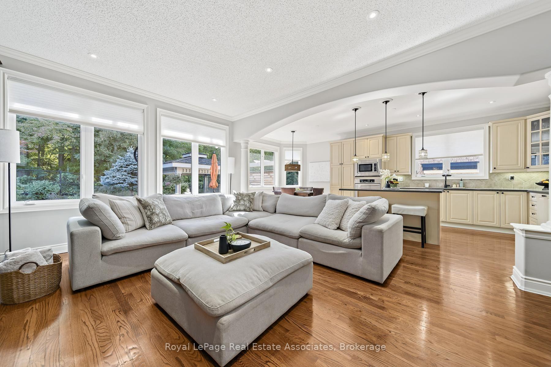 Photo 15 of 50 Arborglen Drive, Halton Hills, Georgetown — HOMEH