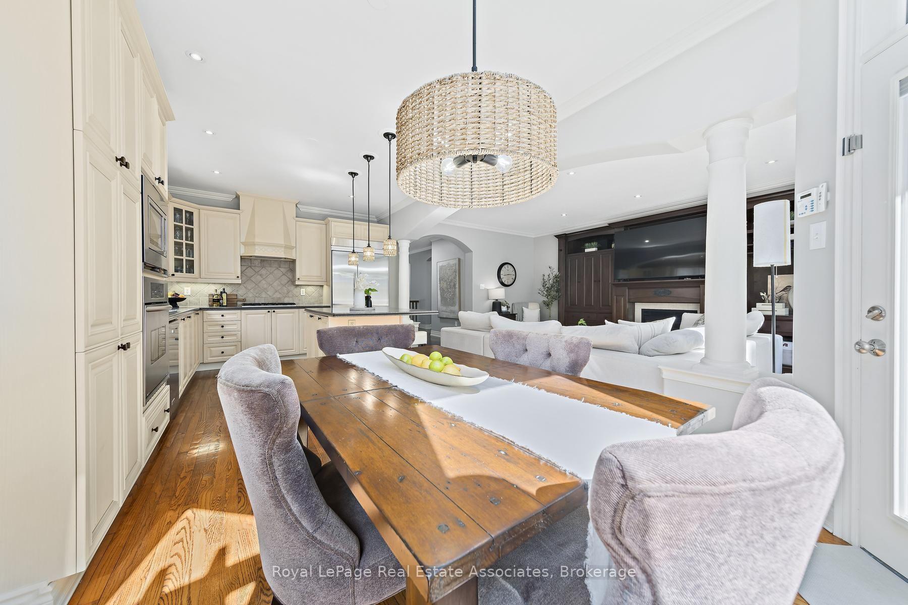 Photo 22 of 50 Arborglen Drive, Halton Hills, Georgetown — HOMEH