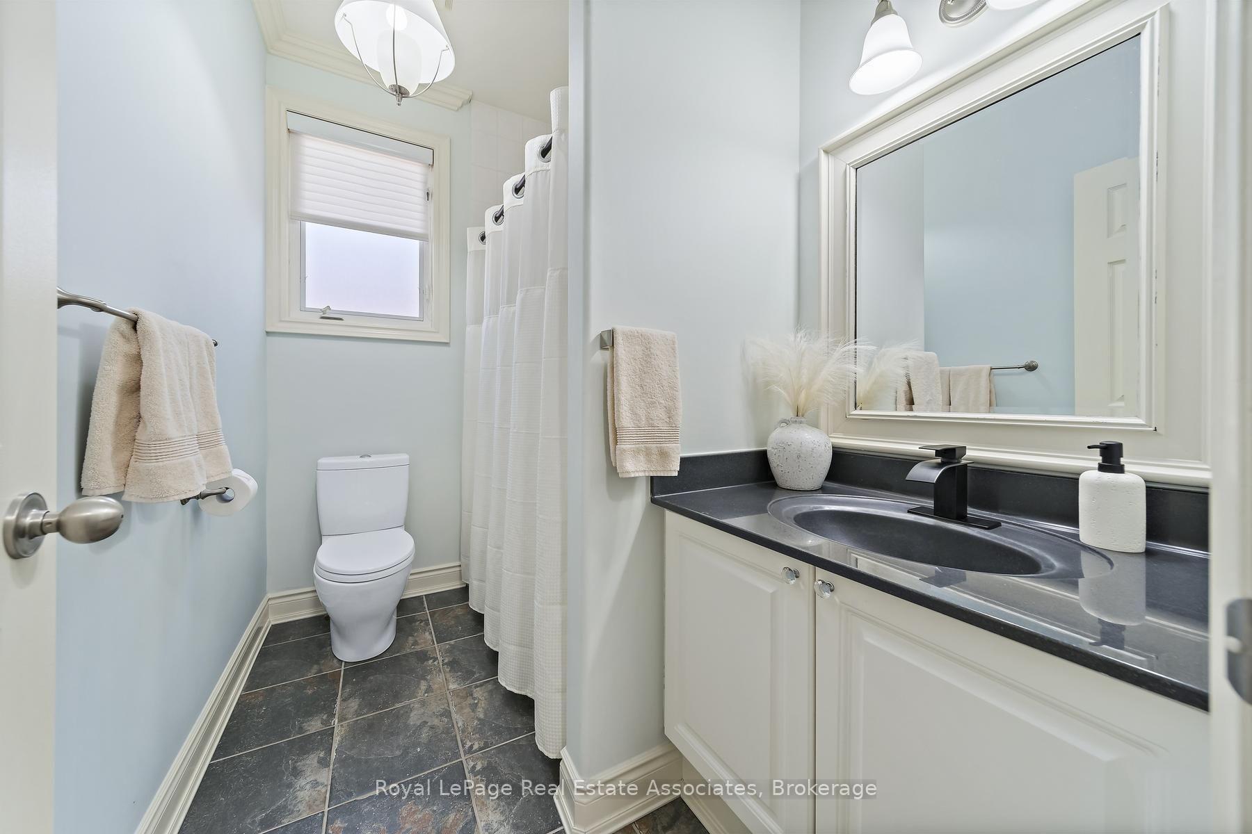 Photo 29 of 50 Arborglen Drive, Halton Hills, Georgetown — HOMEH
