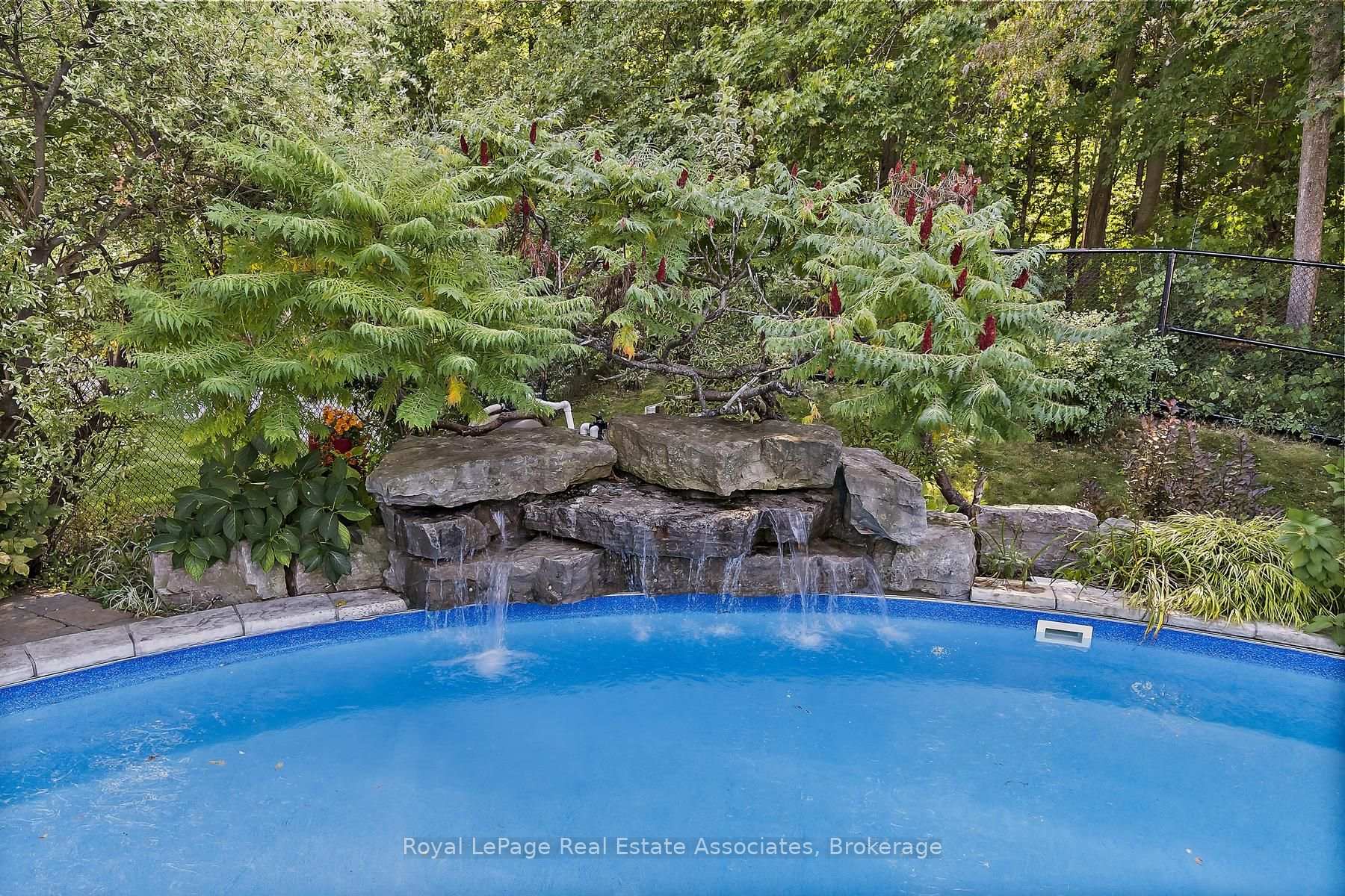 Photo 41 of 50 Arborglen Drive, Halton Hills, Georgetown — HOMEH