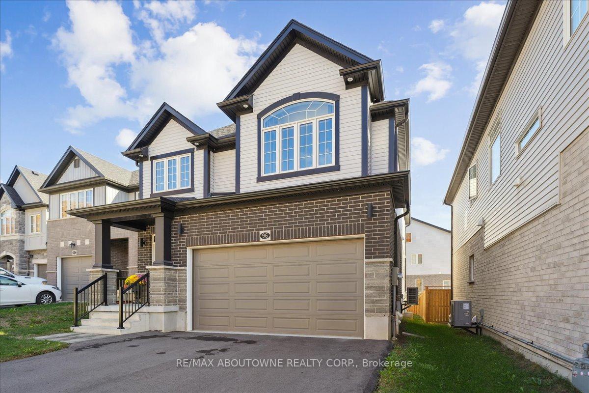 Photo 2 of 96 Nathalie Street, Kitchener — HOMEH