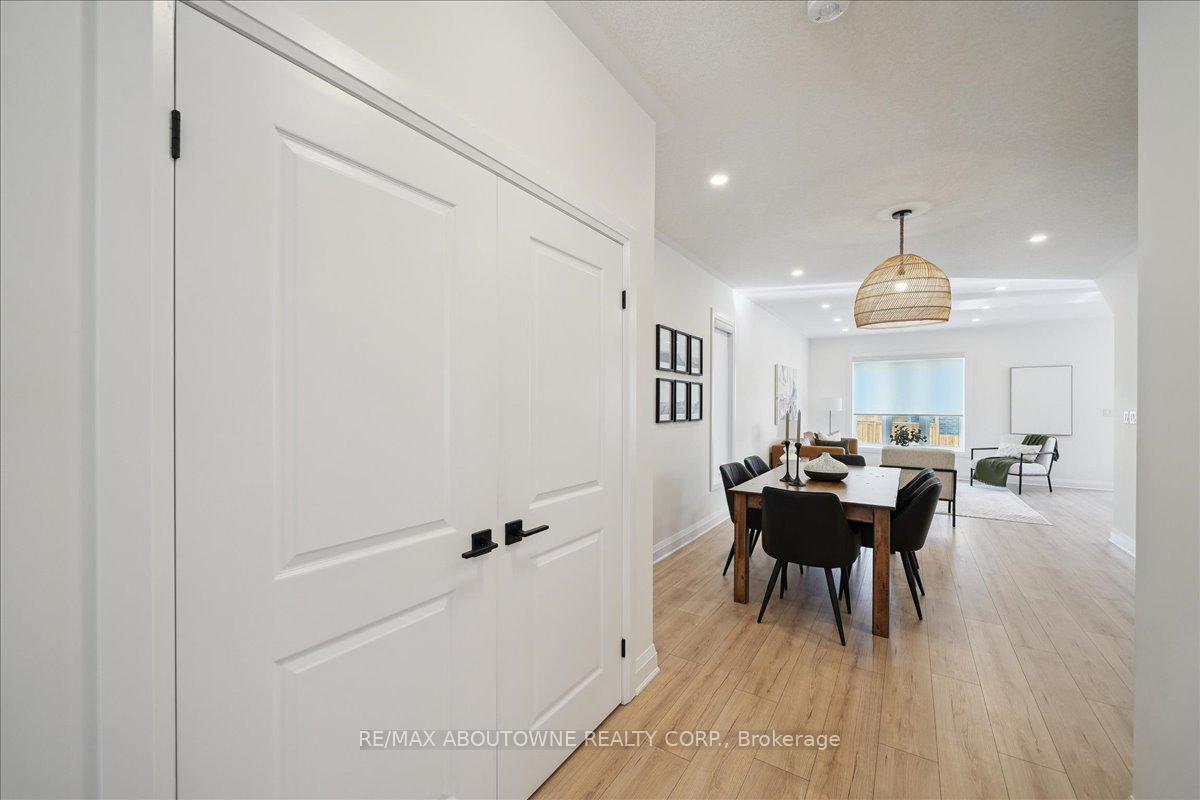 Photo 5 of 96 Nathalie Street, Kitchener — HOMEH