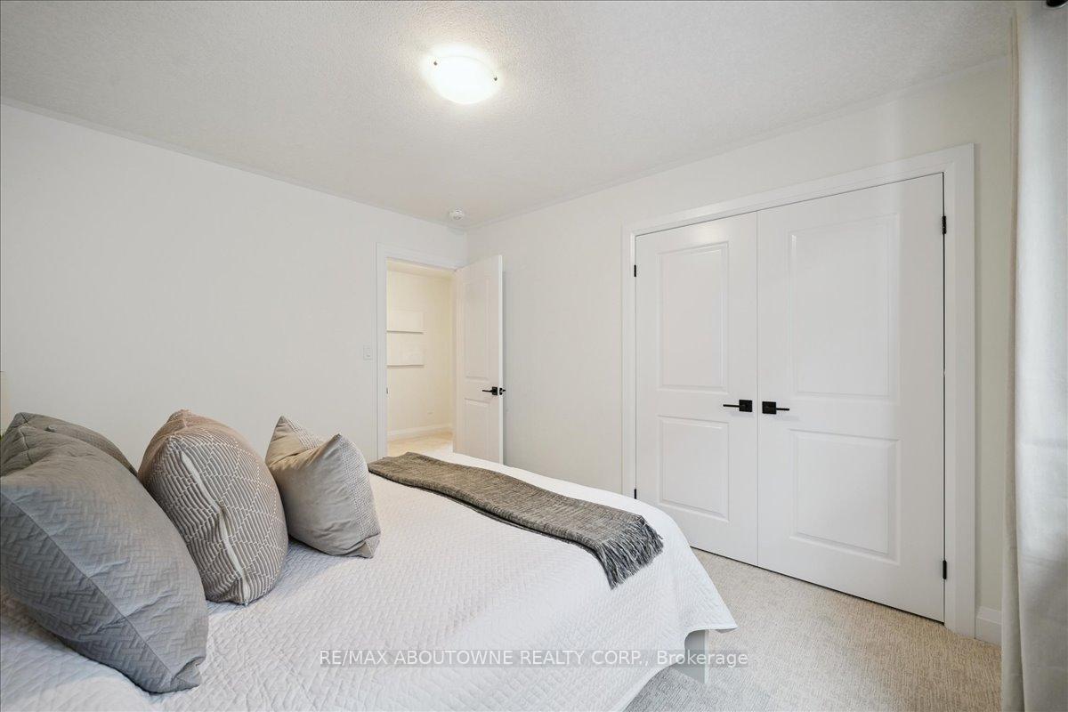 Photo 20 of 96 Nathalie Street, Kitchener — HOMEH
