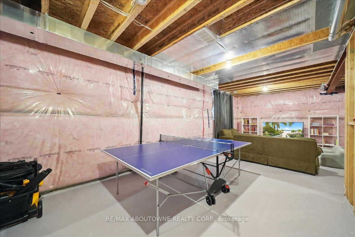 Photo 32 of 96 Nathalie Street, Kitchener — HOMEH