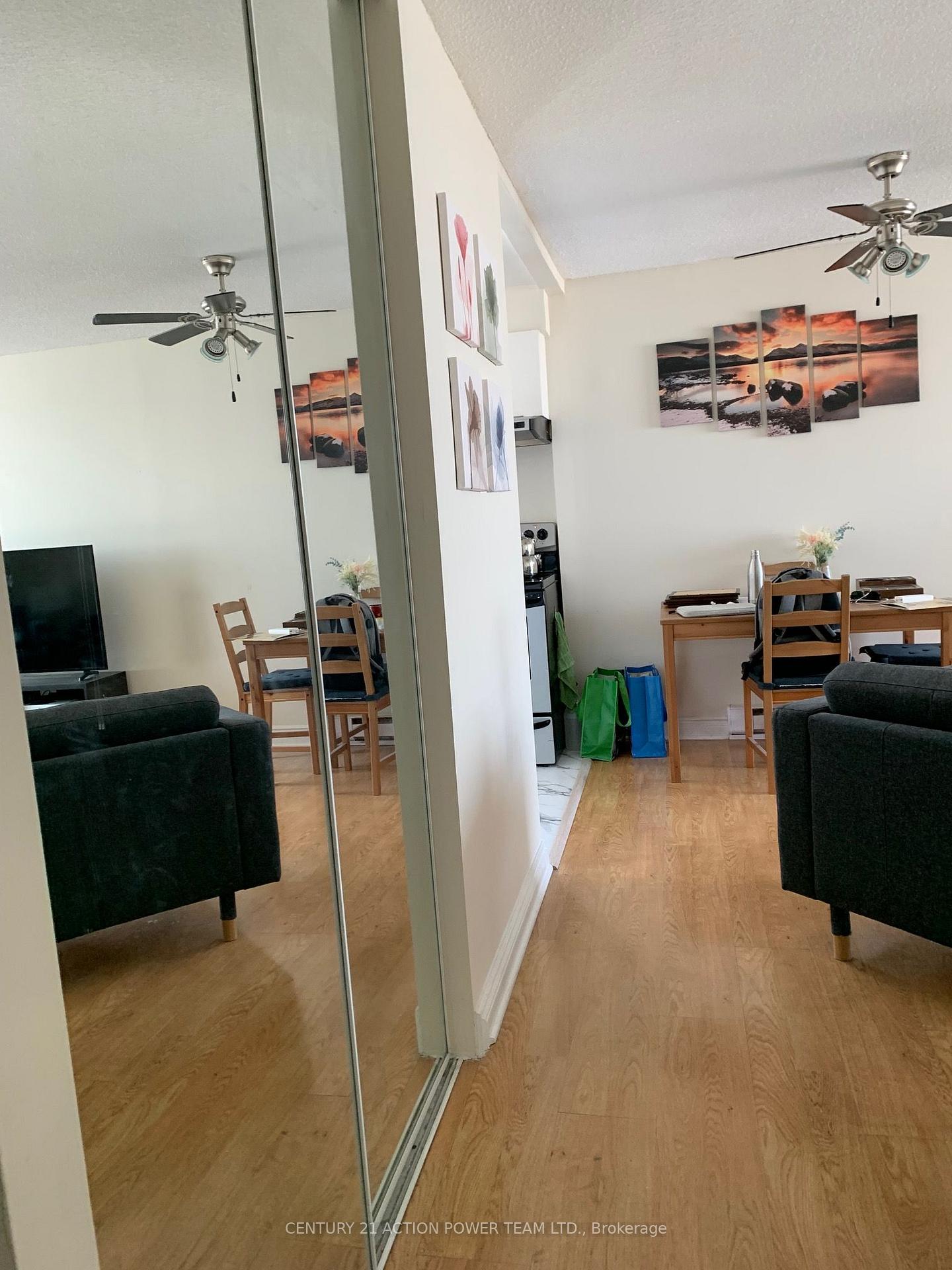 Photo 3 of Unit 1010, 1440 Heron Road, Ottawa, Heron Gate — HOMEH