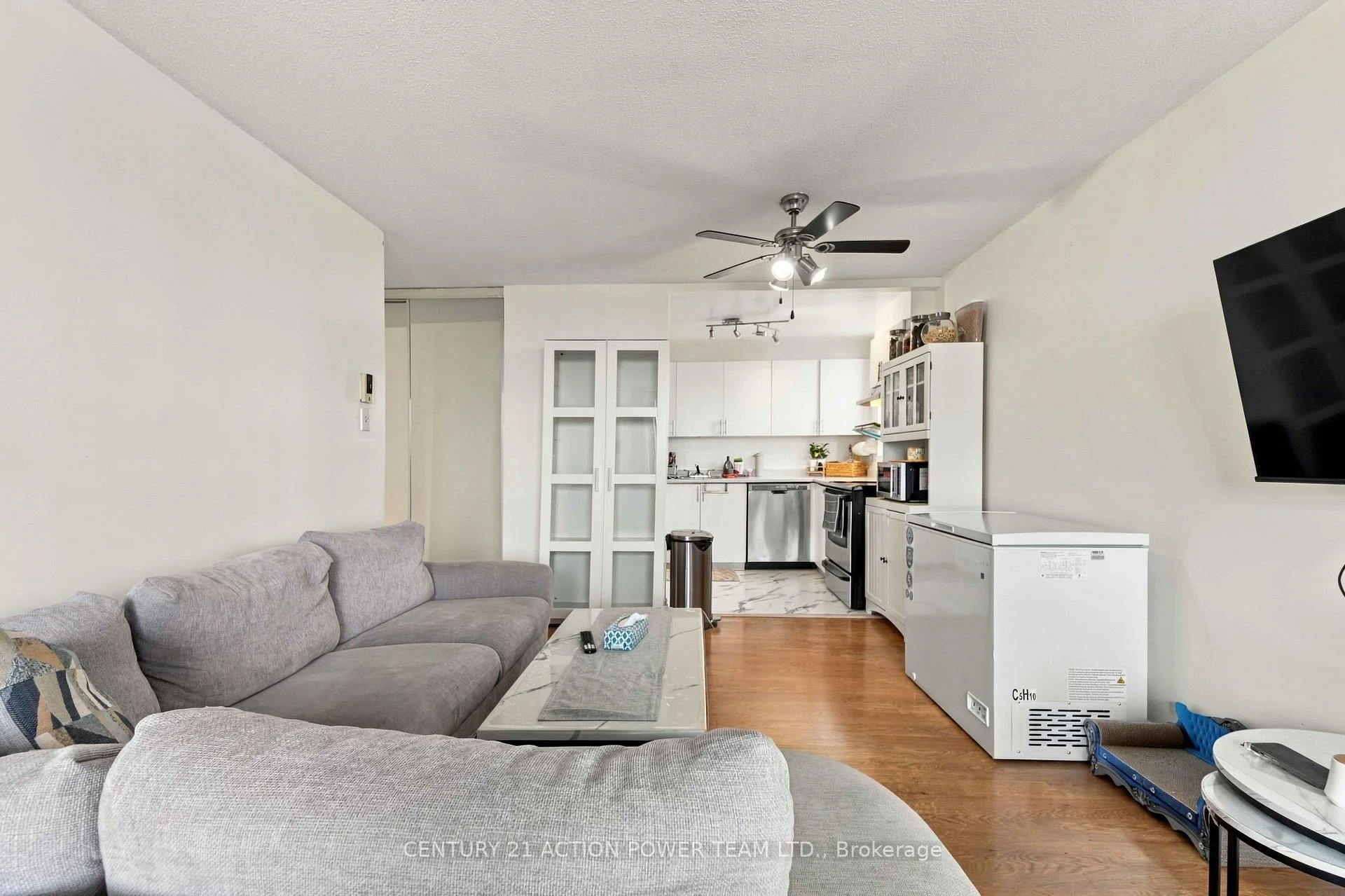Photo 23 of Unit 1010, 1440 Heron Road, Ottawa, Heron Gate — HOMEH