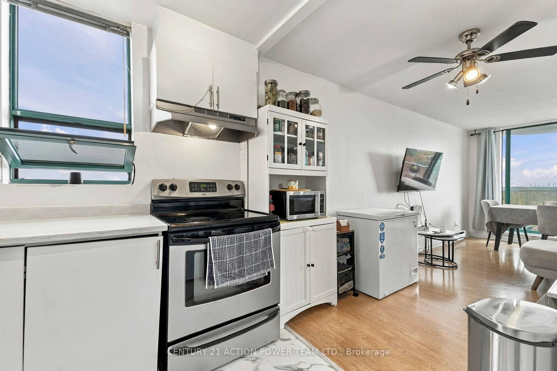 Photo 28 of Unit 1010, 1440 Heron Road, Ottawa, Heron Gate — HOMEH