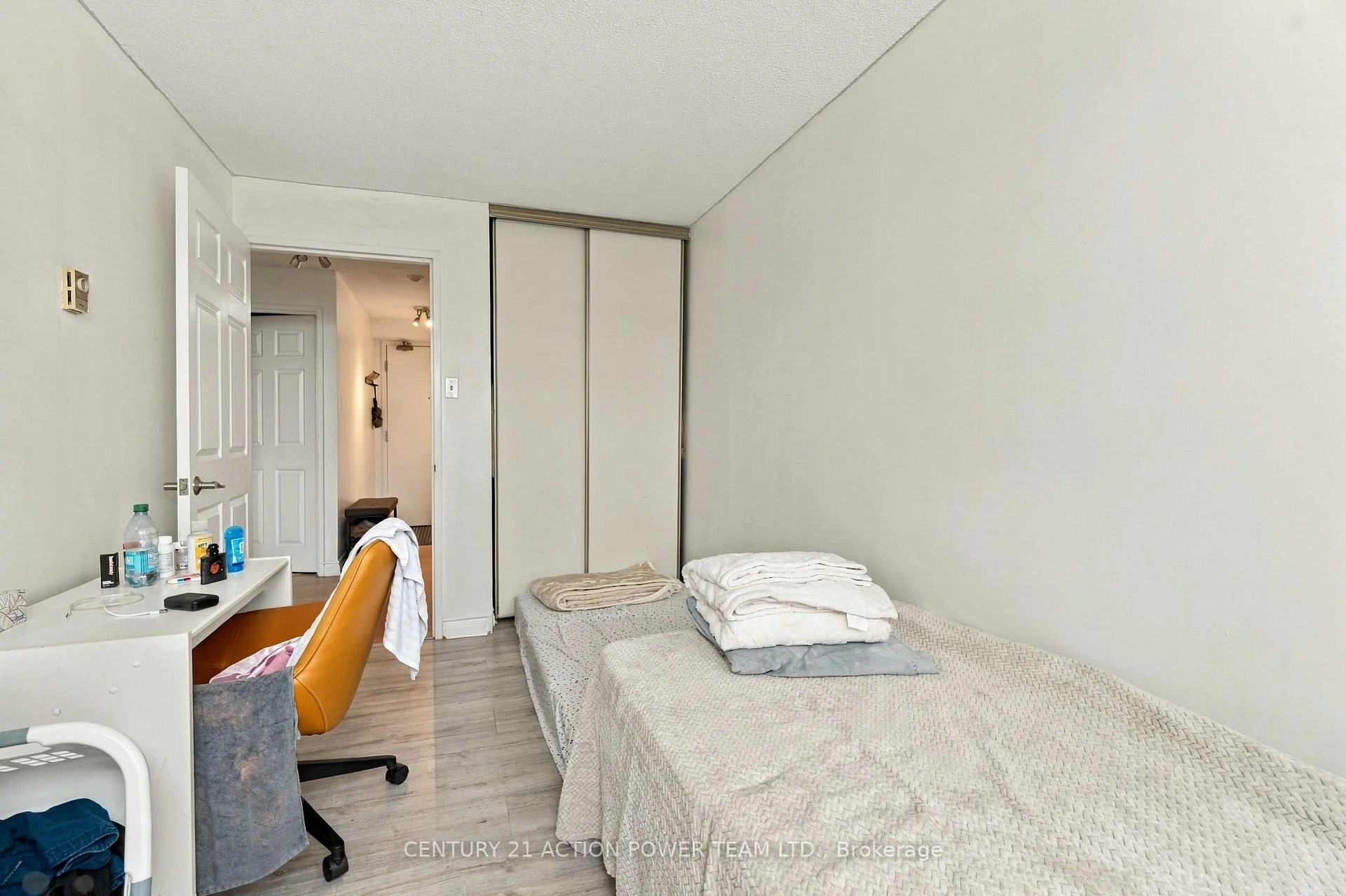 Photo 37 of Unit 1010, 1440 Heron Road, Ottawa, Heron Gate — HOMEH