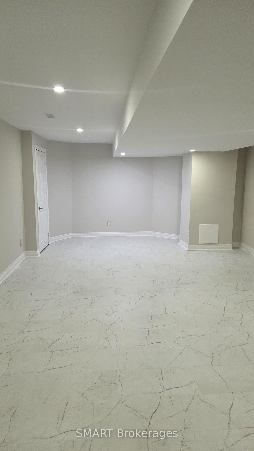 Photo 3 of 61 Pairash Avenue, Richmond Hill, Mill Pond — HOMEH