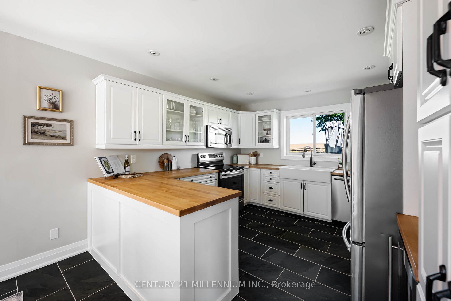 Photo 10 of 433527 4th Line, Amaranth, Rural Amaranth — HOMEH