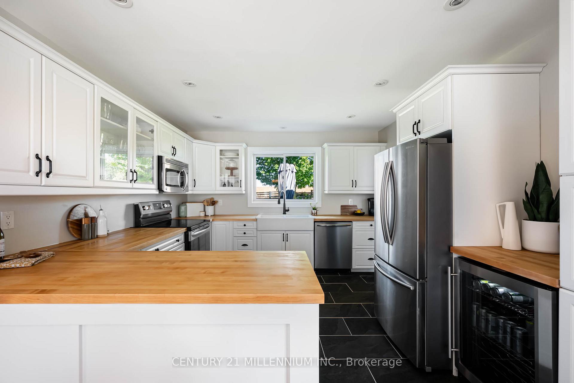 Photo 11 of 433527 4th Line, Amaranth, Rural Amaranth — HOMEH