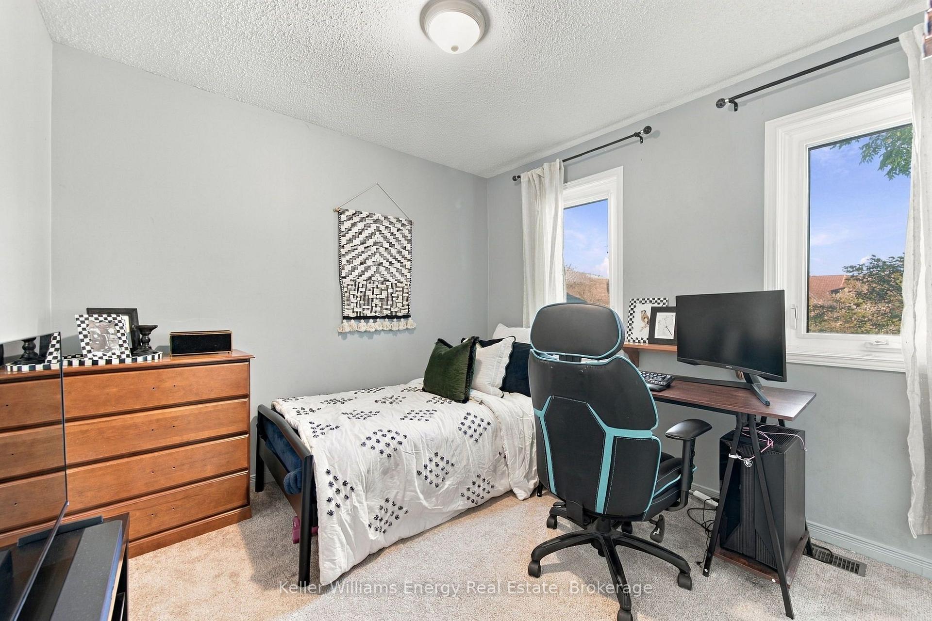 Photo 21 of 746 Elderberry Drive, Oshawa, Pinecrest — HOMEH