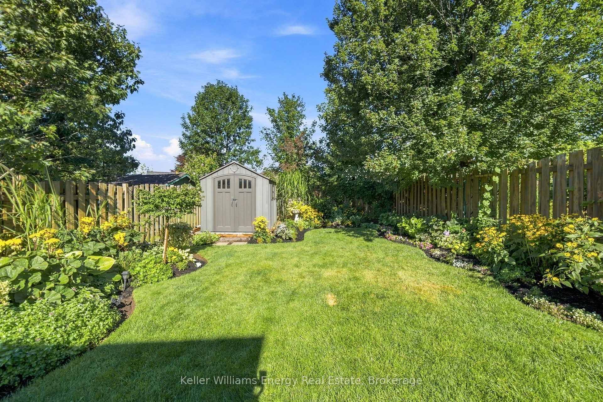 Photo 31 of 746 Elderberry Drive, Oshawa, Pinecrest — HOMEH