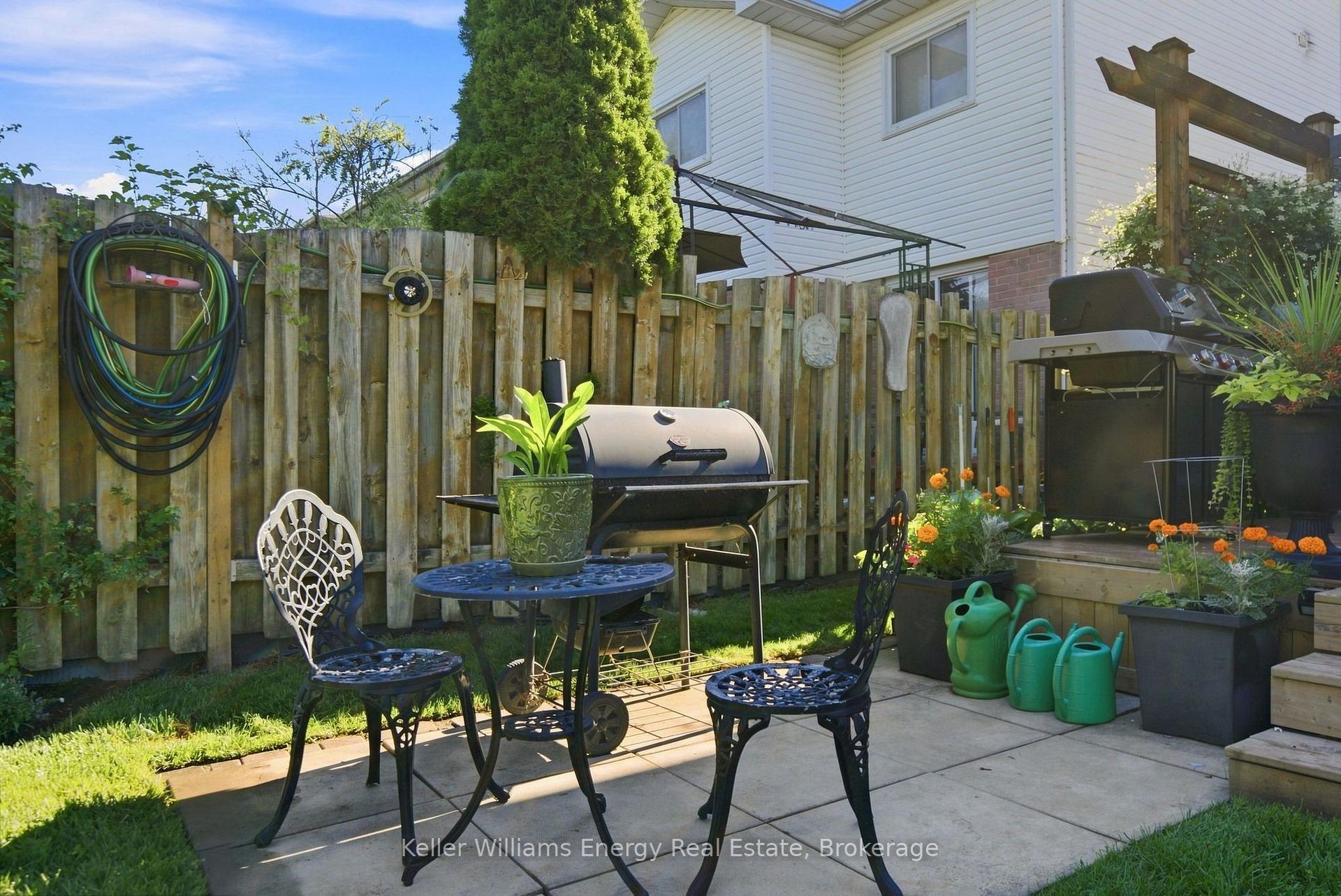 Photo 33 of 746 Elderberry Drive, Oshawa, Pinecrest — HOMEH