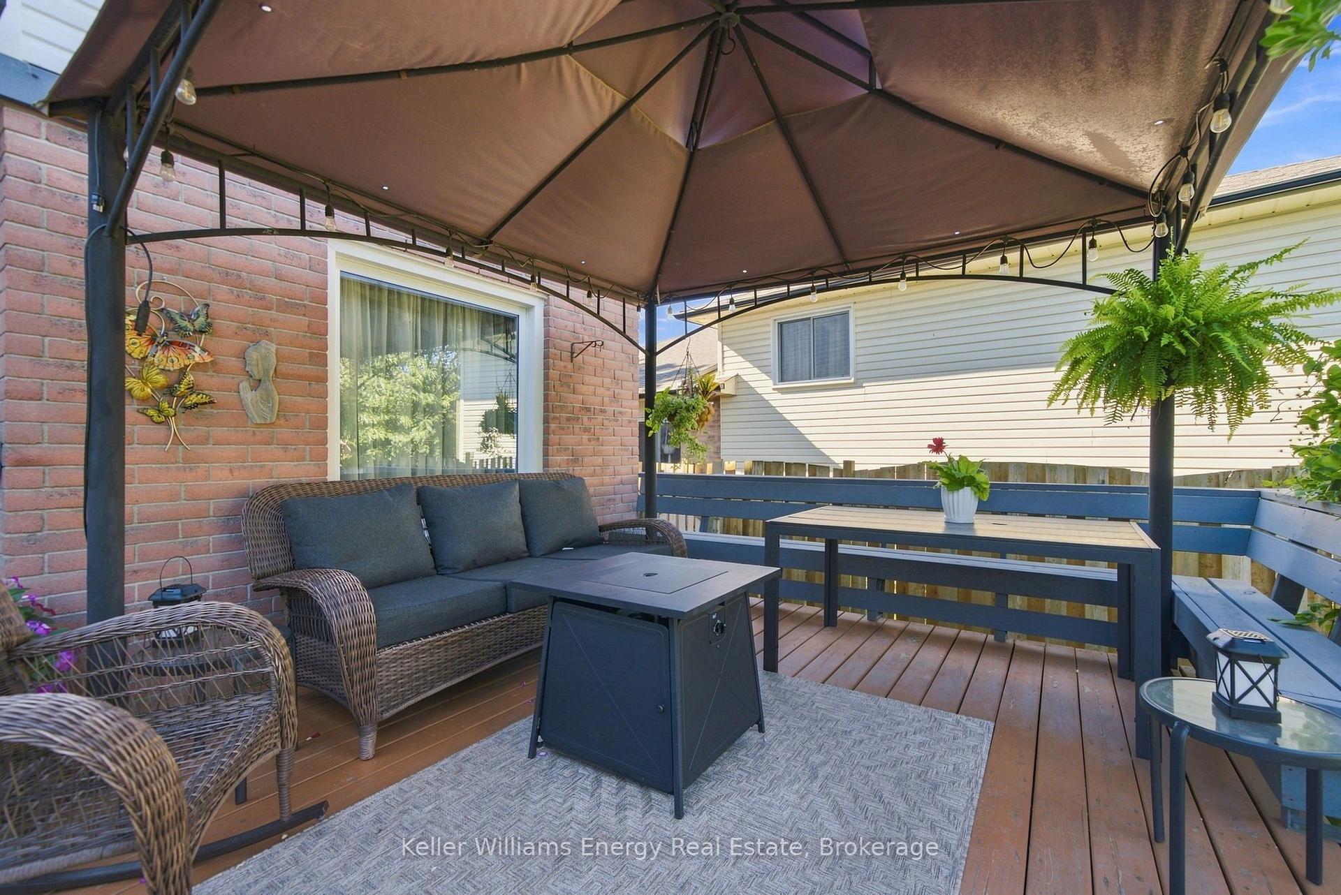 Photo 35 of 746 Elderberry Drive, Oshawa, Pinecrest — HOMEH