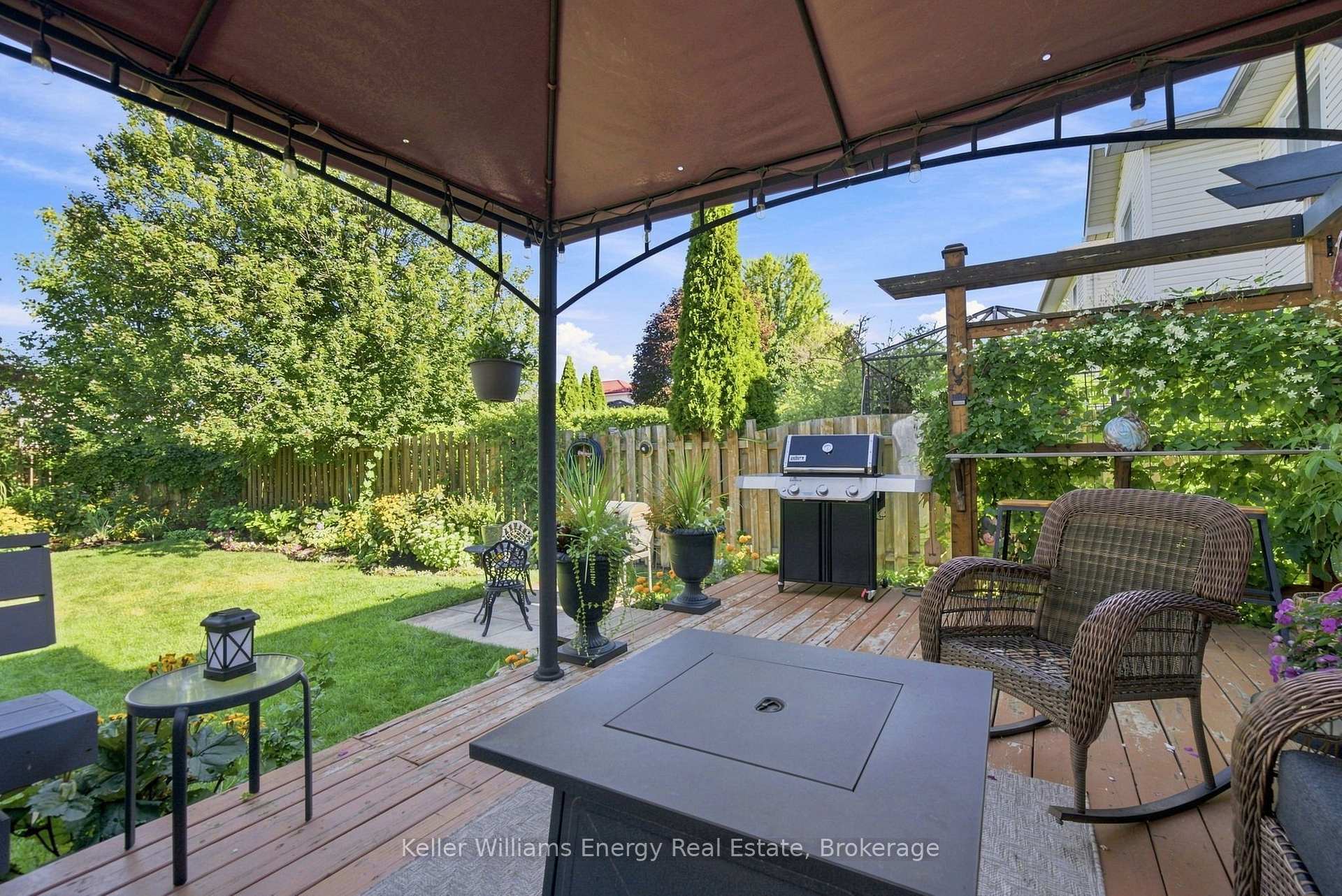 Photo 36 of 746 Elderberry Drive, Oshawa, Pinecrest — HOMEH