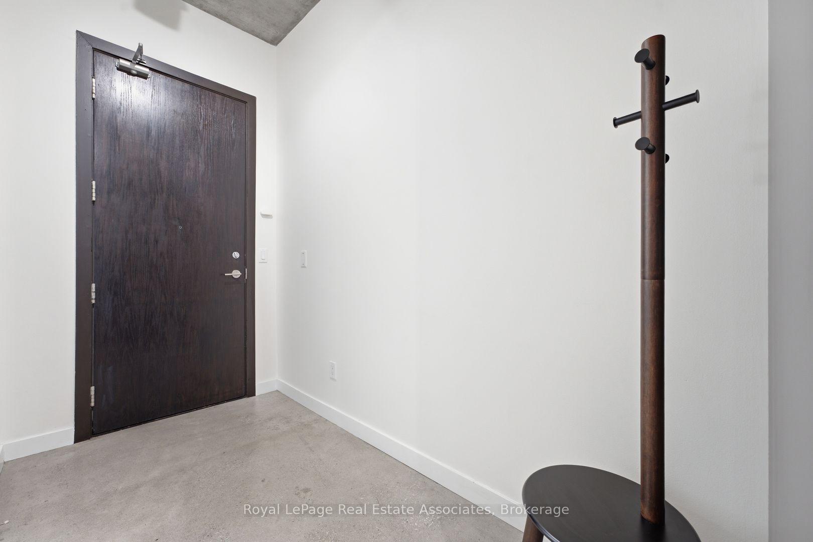 Photo 3 of Unit 204, 19 Brant Street, Toronto, Waterfront Communities — HOMEH