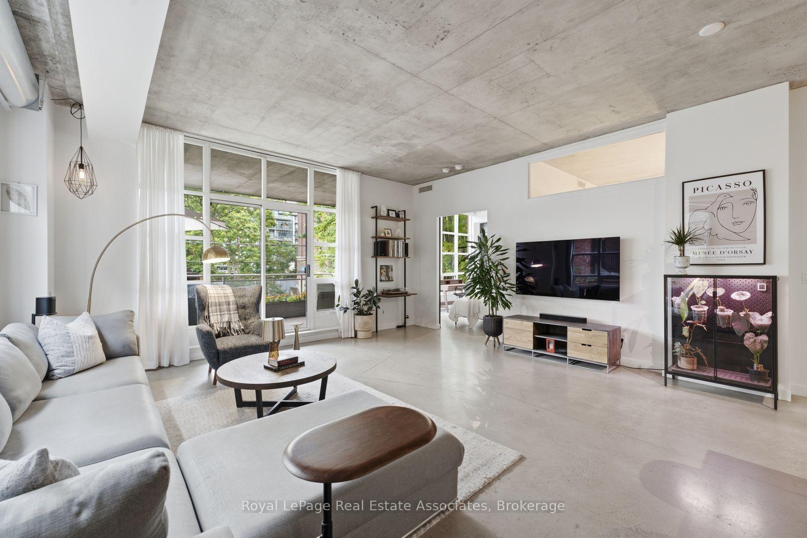 Photo 14 of Unit 204, 19 Brant Street, Toronto, Waterfront Communities — HOMEH