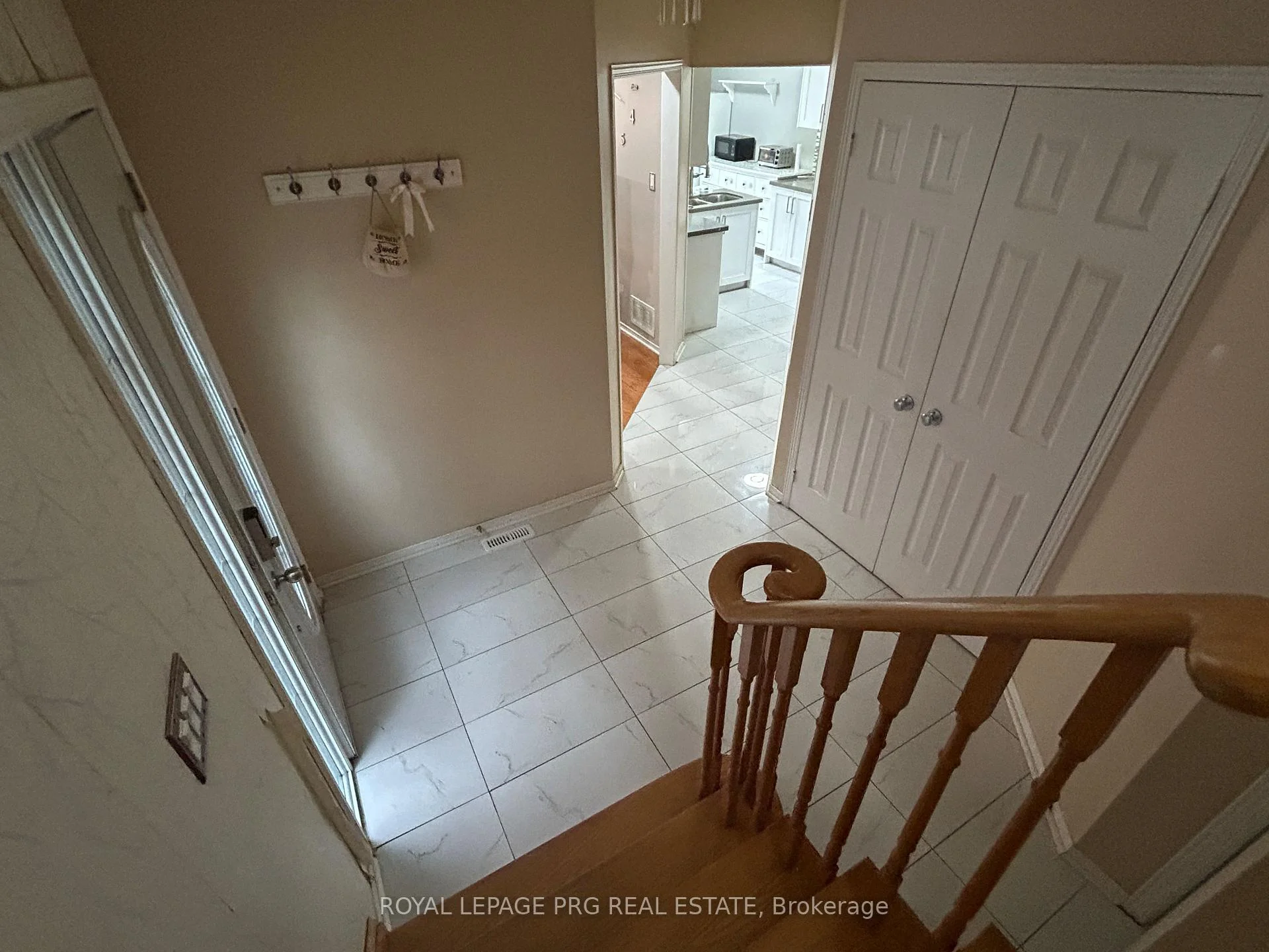 Photo 11 of 126 Rainforest Drive N, Brampton, Sandringham-Wellington — HOMEH