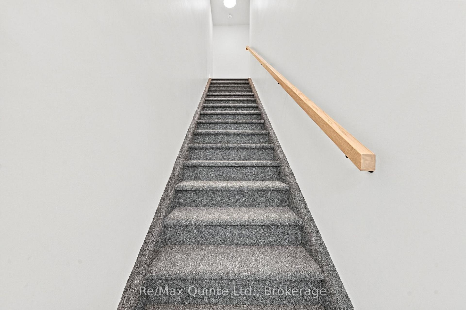 Photo 6 of Unit A, 5 Sienna Avenue, Belleville, Belleville Ward — HOMEH