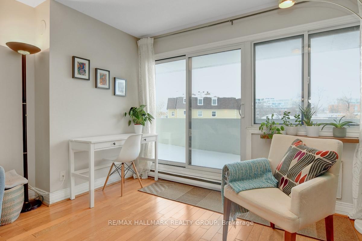 Photo 4 of Unit 201, 40 Landry Street, Ottawa, Vanier — HOMEH