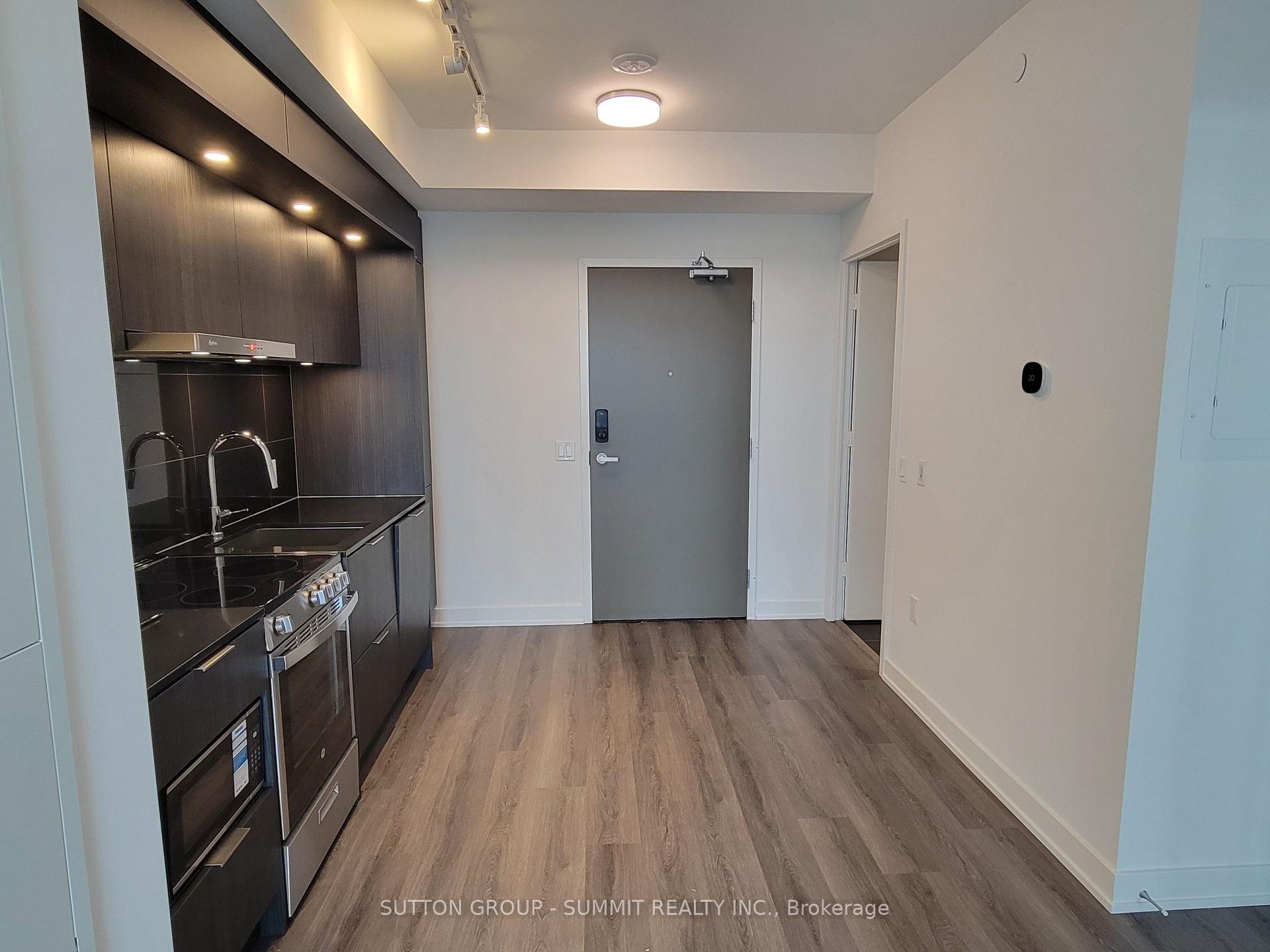 Photo 30 of Unit 5903, 448 Burnhamthorpe Road W, Mississauga, City Centre — HOMEH