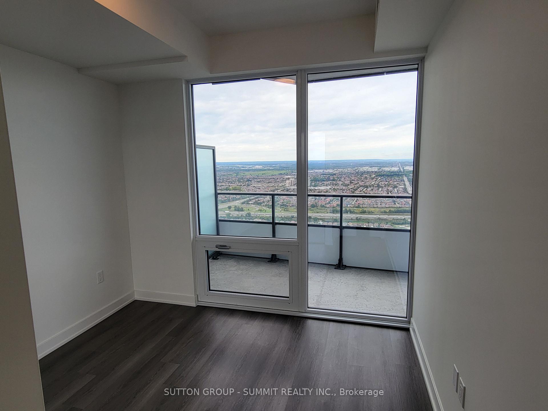 Photo 37 of Unit 5903, 448 Burnhamthorpe Road W, Mississauga, City Centre — HOMEH