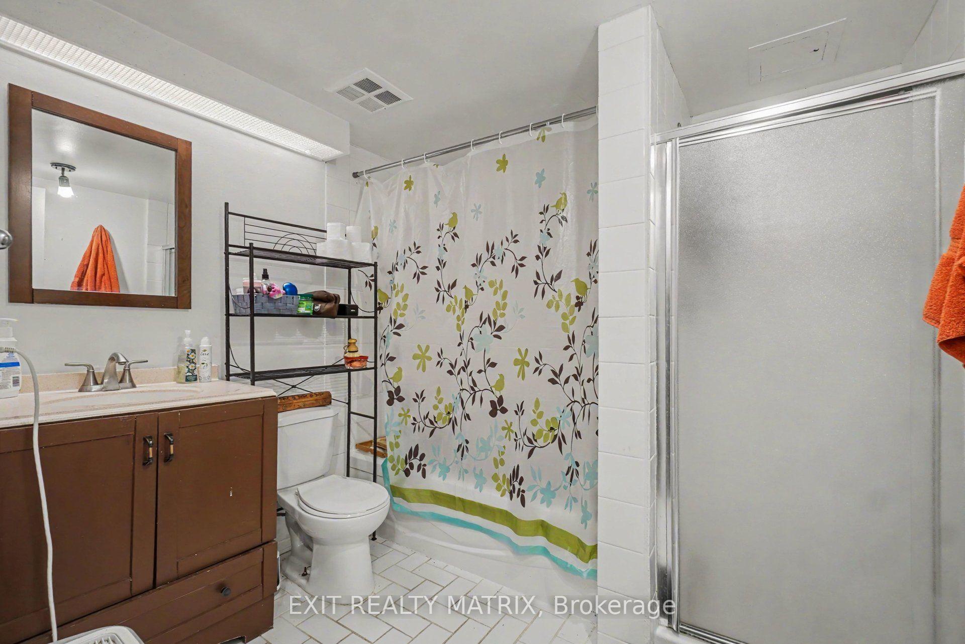 Photo 24 of Unit 302, 1589 St. Bernard Street, Ottawa, Sawmill Creek/Timbermill — HOMEH