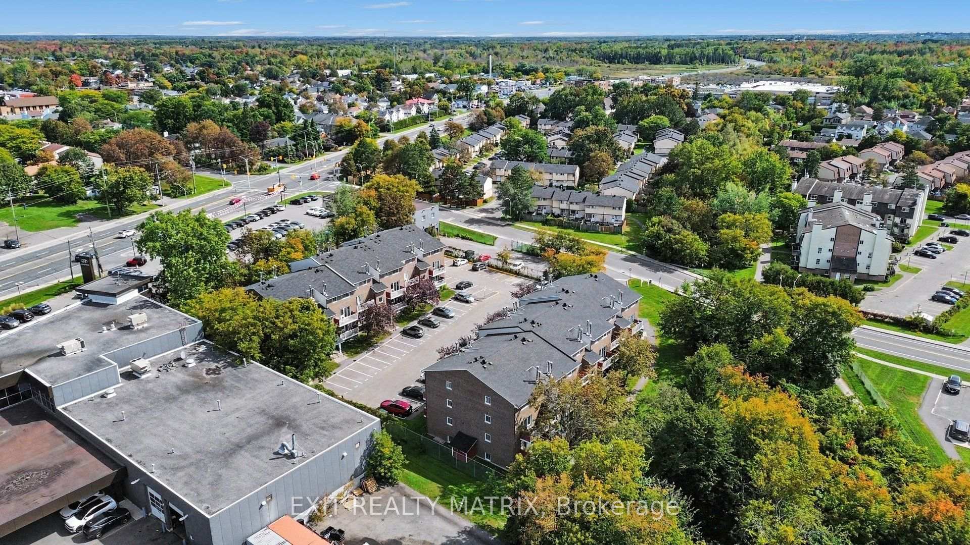 Photo 30 of Unit 302, 1589 St. Bernard Street, Ottawa, Sawmill Creek/Timbermill — HOMEH