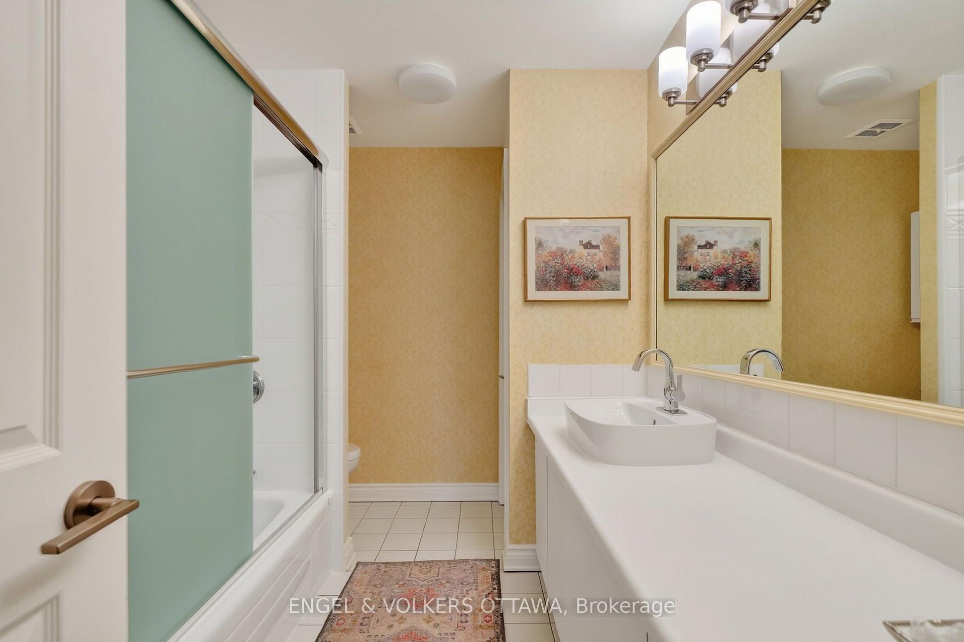 Photo 19 of Unit 7, 55 Whitemarl Drive, Ottawa, Rockcliffe — HOMEH