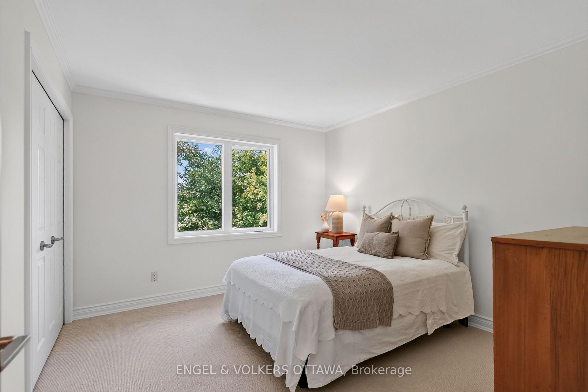 Photo 21 of Unit 7, 55 Whitemarl Drive, Ottawa, Rockcliffe — HOMEH