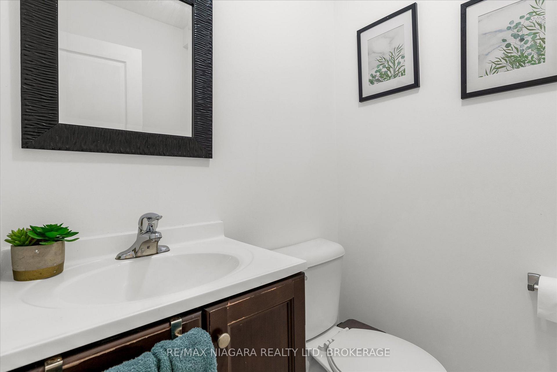 Photo 21 of 187 Cardinal Crescent, Welland, Coyle Creek — HOMEH