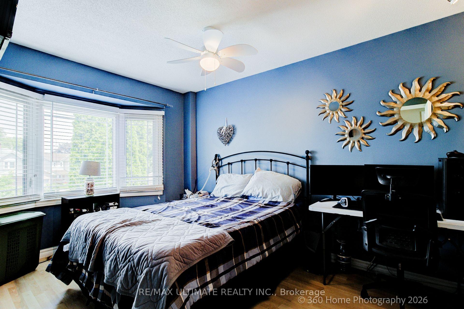 Photo 17 of 23 Windham Crescent, Clarington, Courtice — HOMEH