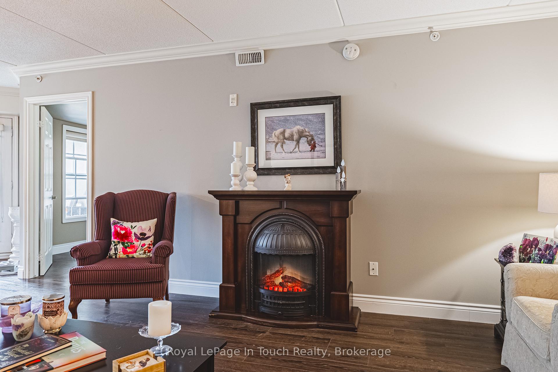 Photo 4 of Unit 311, 1491 Maple Avenue, Milton, Dempsey — HOMEH