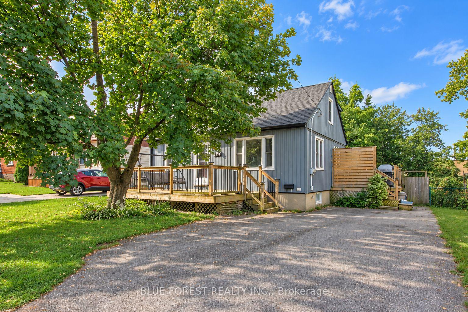 Photo of 439 Beatrice Street