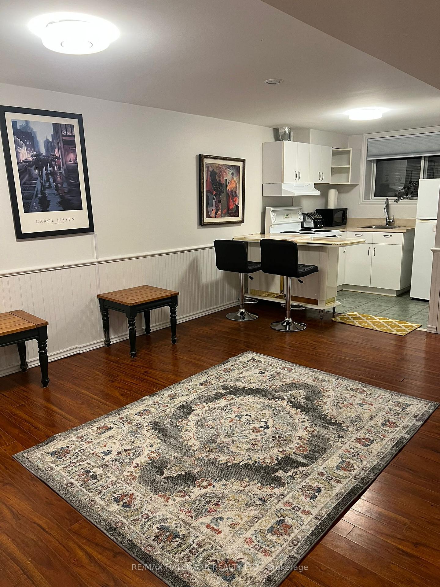 Front of Unit #Basement, 19 Fothergill Court