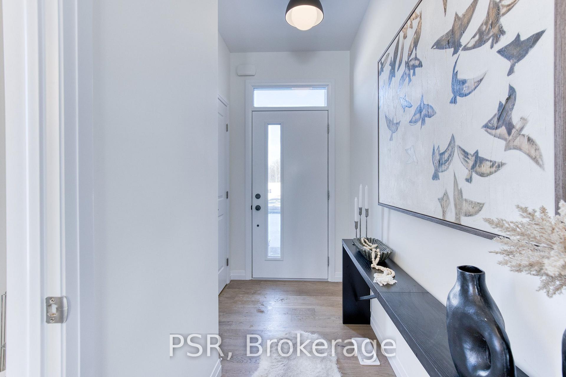 Photo 2 of 406 Green Gate Boulevard, Cambridge, Little's Corners — HOMEH
