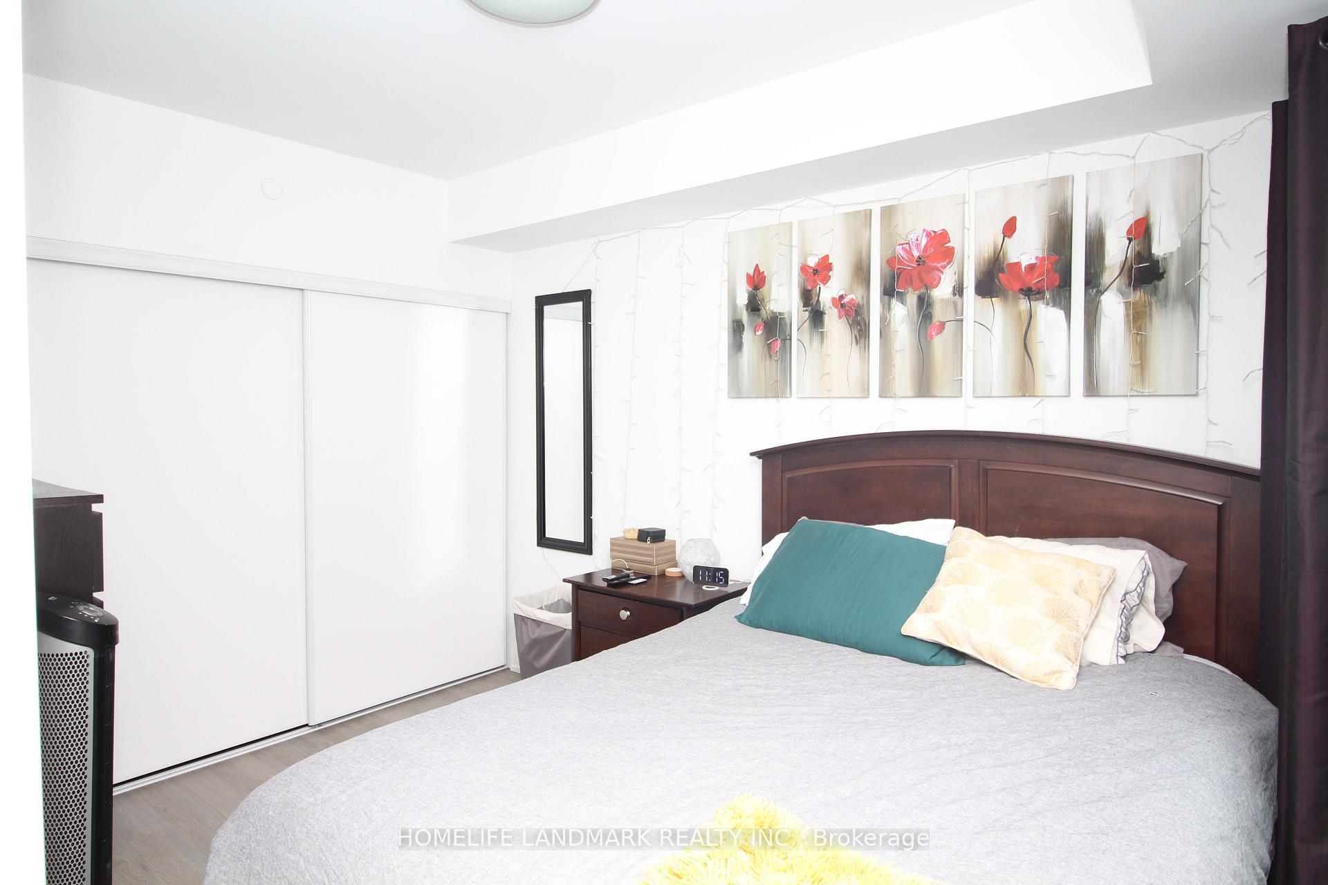 Photo 9 of Unit 610, 77 Mutual Street, Toronto, Church-Yonge Corridor — HOMEH