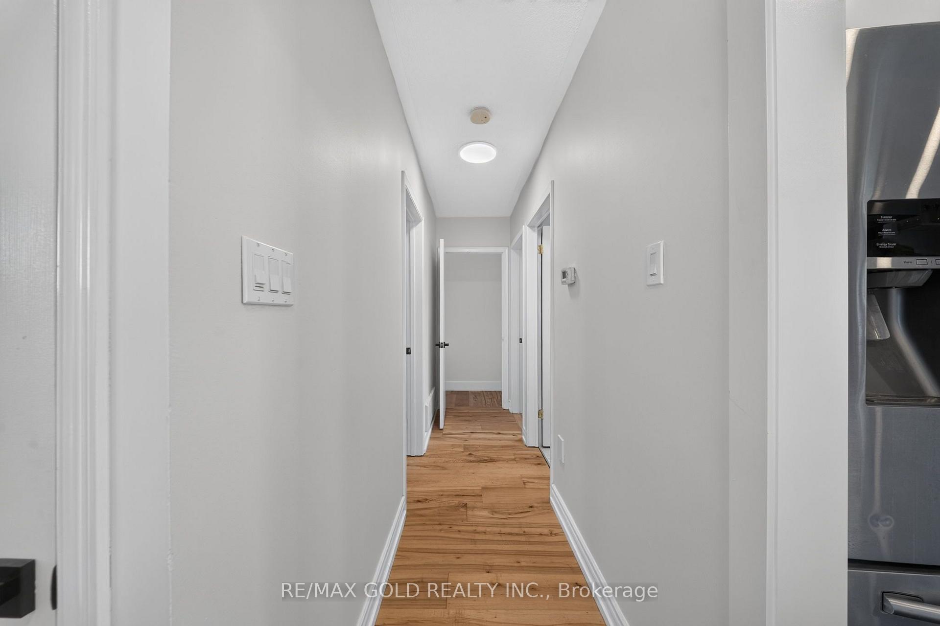 Photo 21 of 12 Alexandria Crescent, Brampton, Avondale — HOMEH